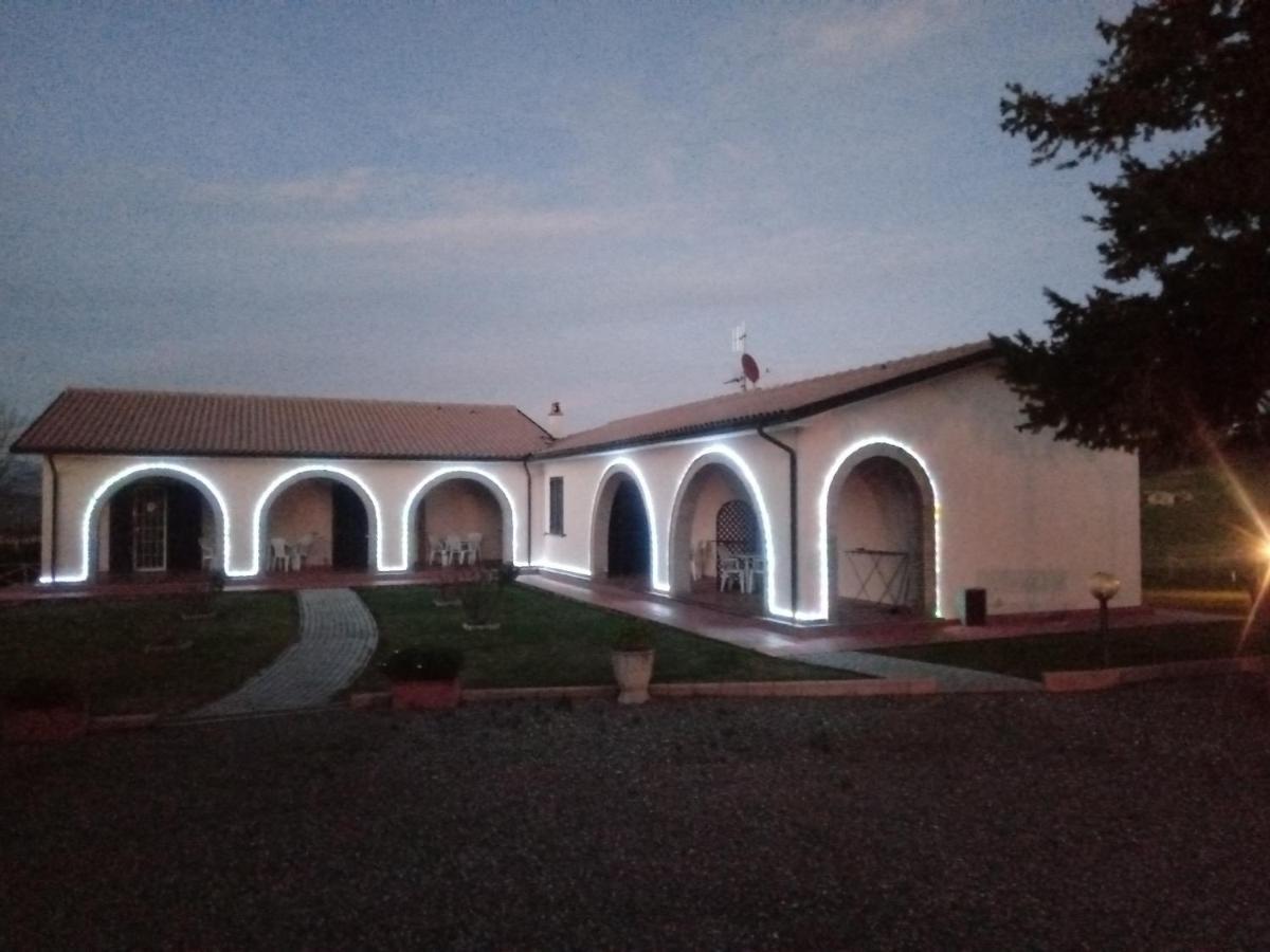 Agriturismo Il Giardino Saturnia Exterior photo